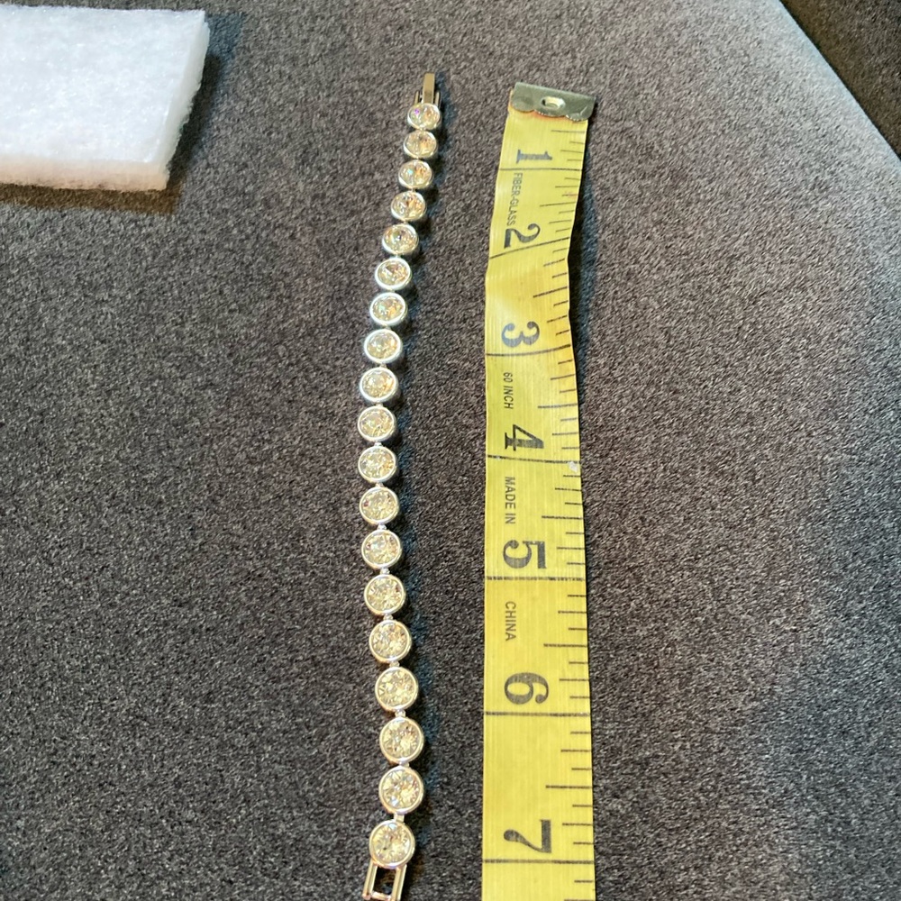 2615BF New Swarovski Bracelet